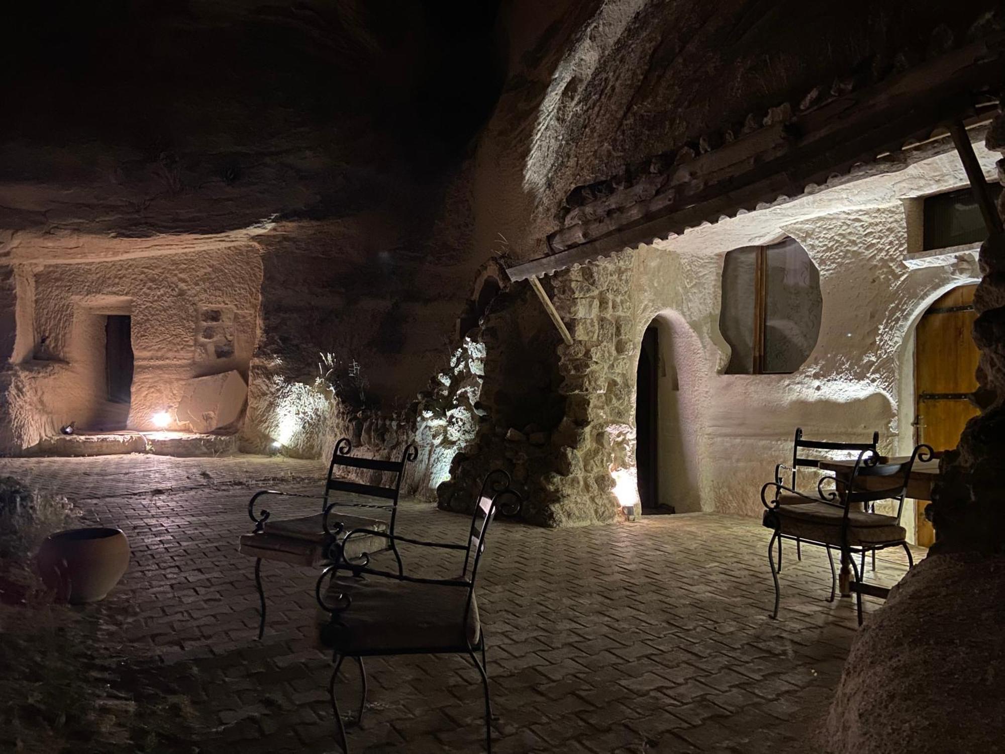 The Village Cave Hotel Göreme Exteriör bild