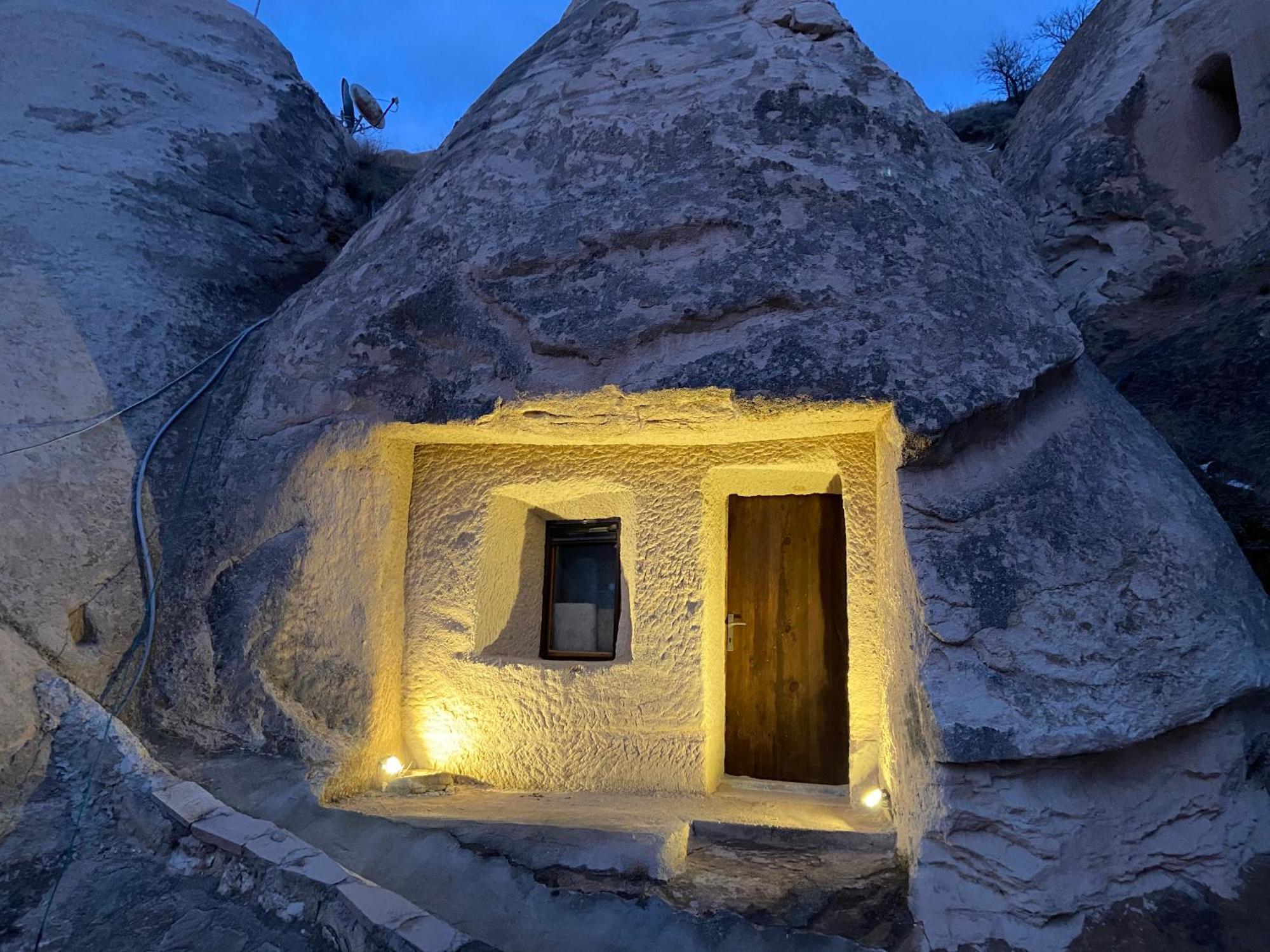 The Village Cave Hotel Göreme Exteriör bild
