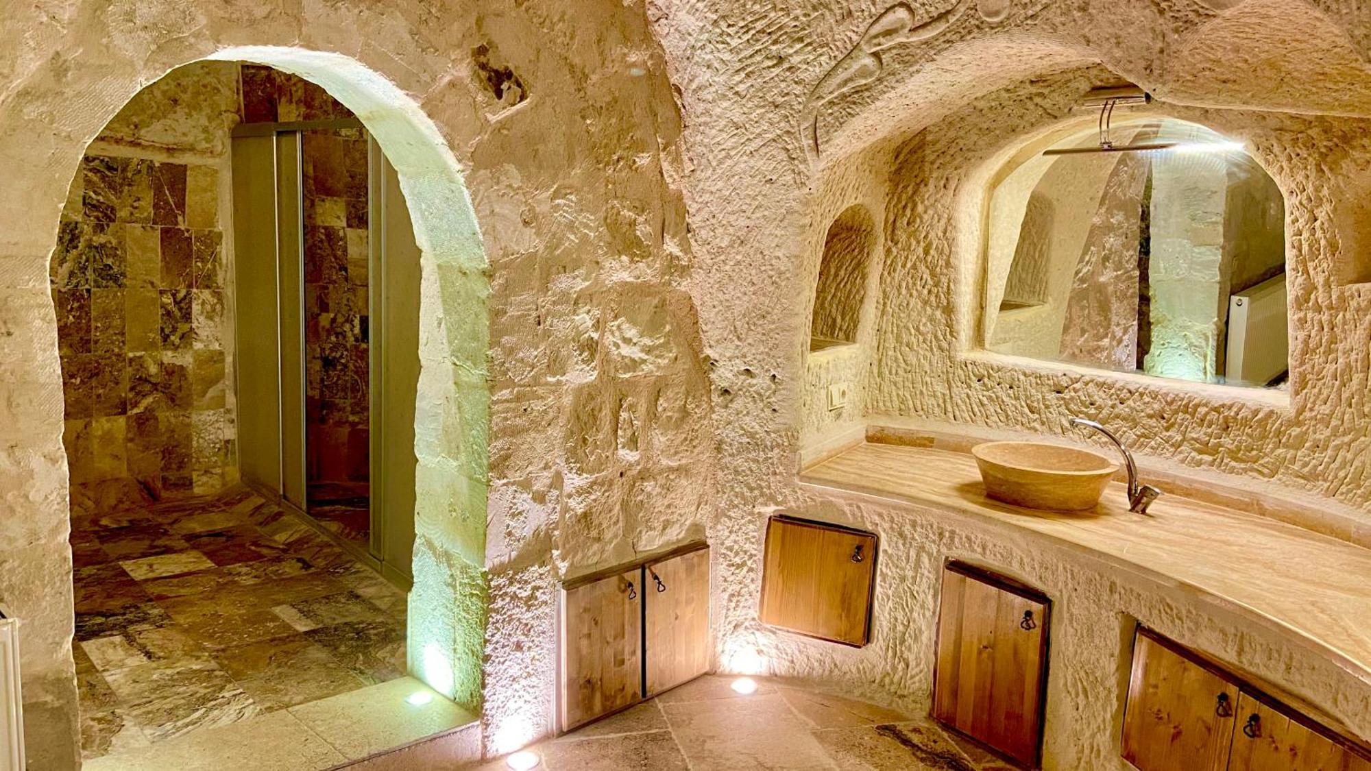The Village Cave Hotel Göreme Rum bild